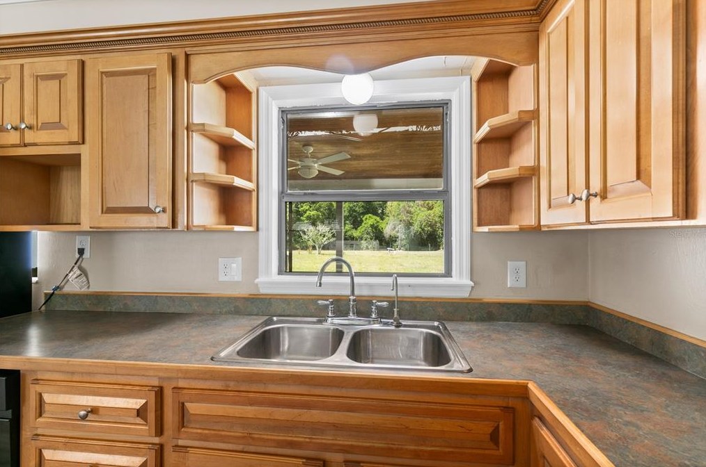 250 Trade Winds Rd, Casselberry FL  32708-3521 exterior