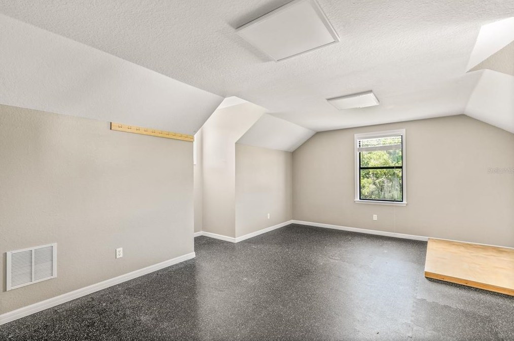 250 Trade Winds Rd, Casselberry FL  32708-3521 exterior