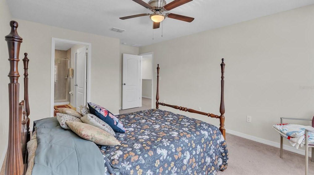 6398 Torrington Cir, Lakeland FL  33811-1837 exterior