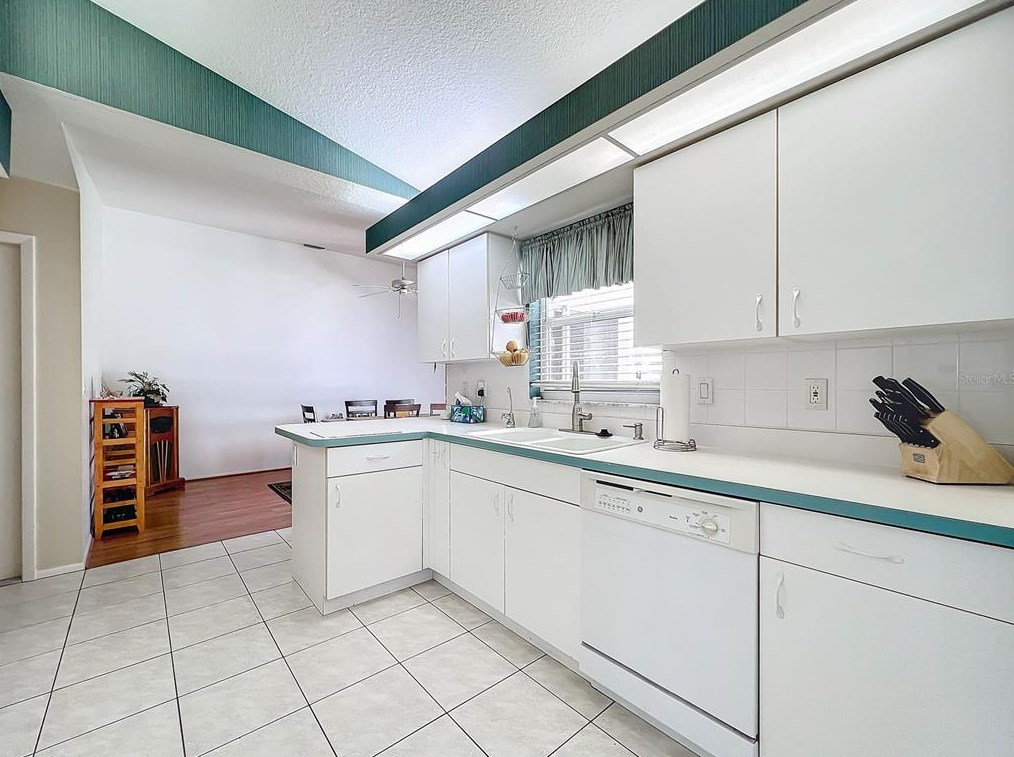 4907 21 St Ct, Bradenton FL  34208-2933 exterior