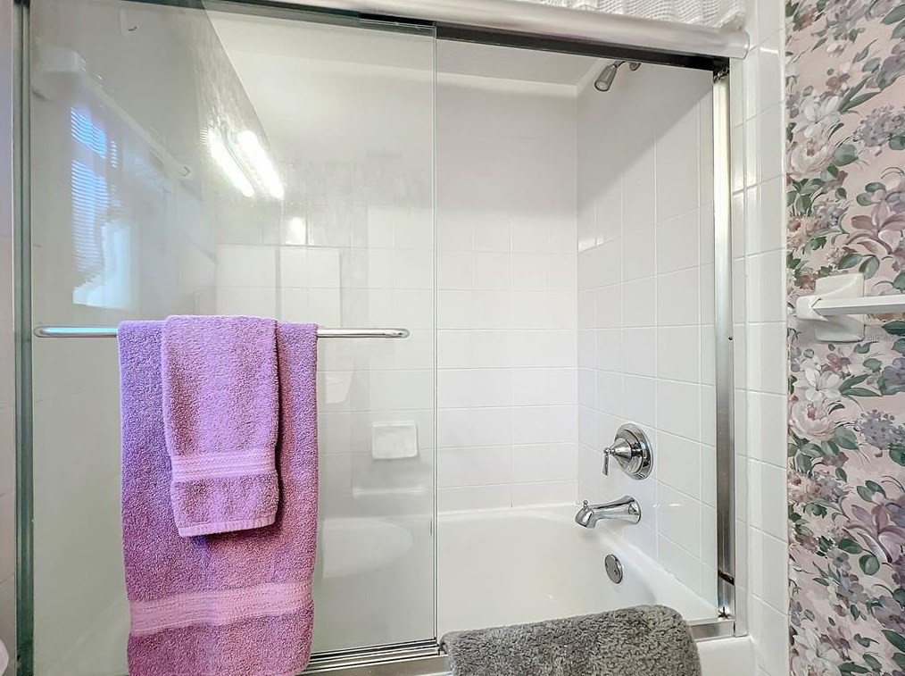 4907 21 St Ct, Bradenton FL  34208-2933 exterior