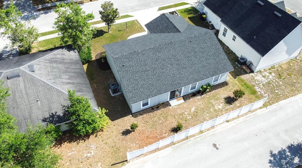 227 Madalyn Ct, Auburndale FL  33823-2570 exterior