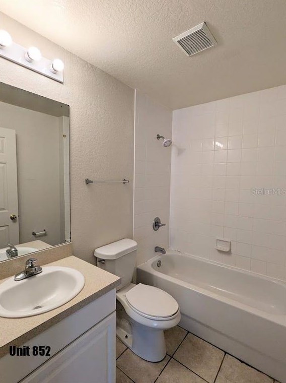 848 Fox Lake Dr, Lakeland FL  33809-2287 exterior