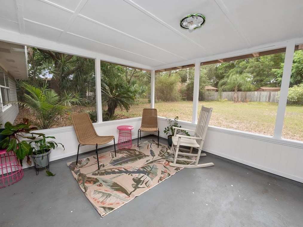 6303 Lakeland Highlands Rd, Lakeland FL  33813-3813 exterior