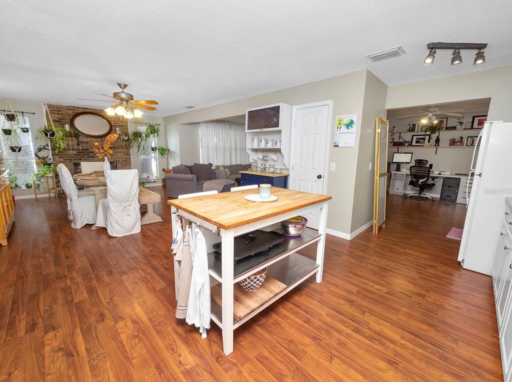 6303 Lakeland Highlands Rd, Lakeland FL  33813-3813 exterior