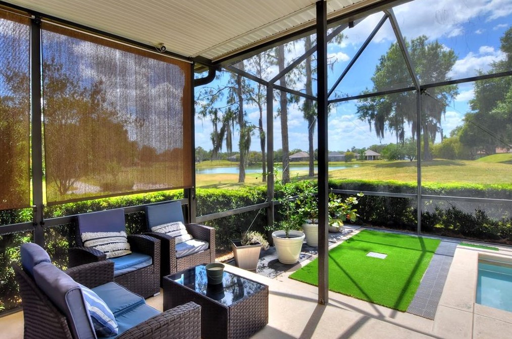 6805 Lake Eaglebrooke Dr, Lakeland FL  33813-5667 exterior