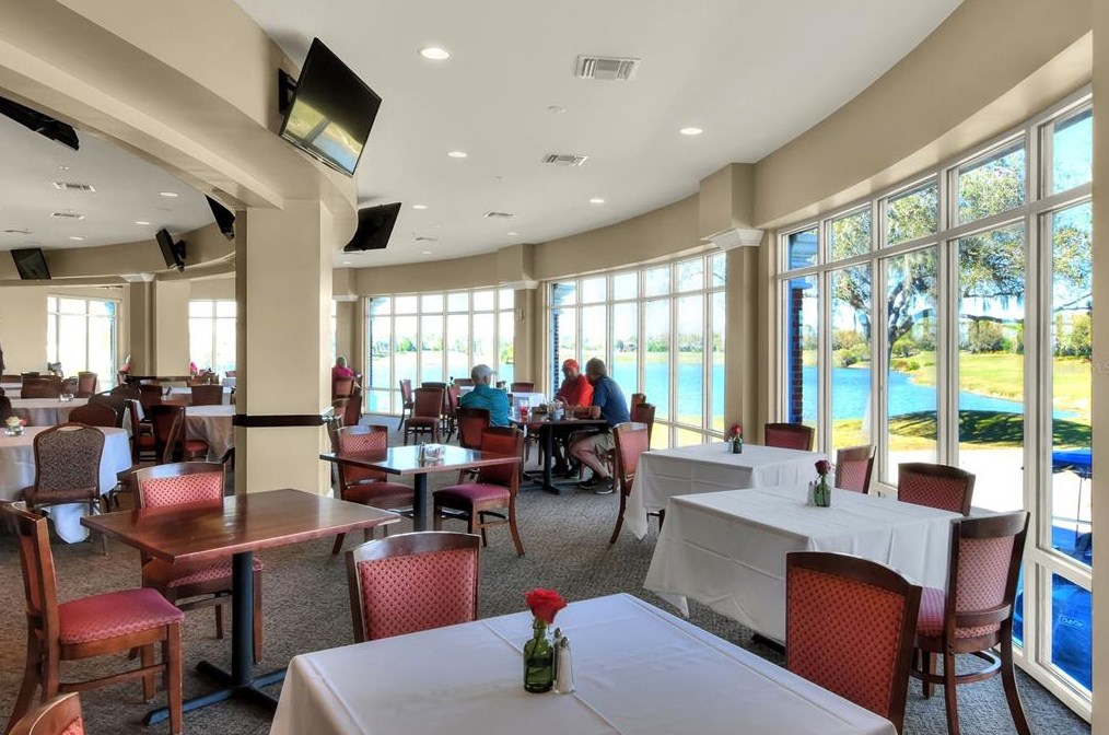 6805 Lake Eaglebrooke Dr, Lakeland FL  33813-5667 exterior