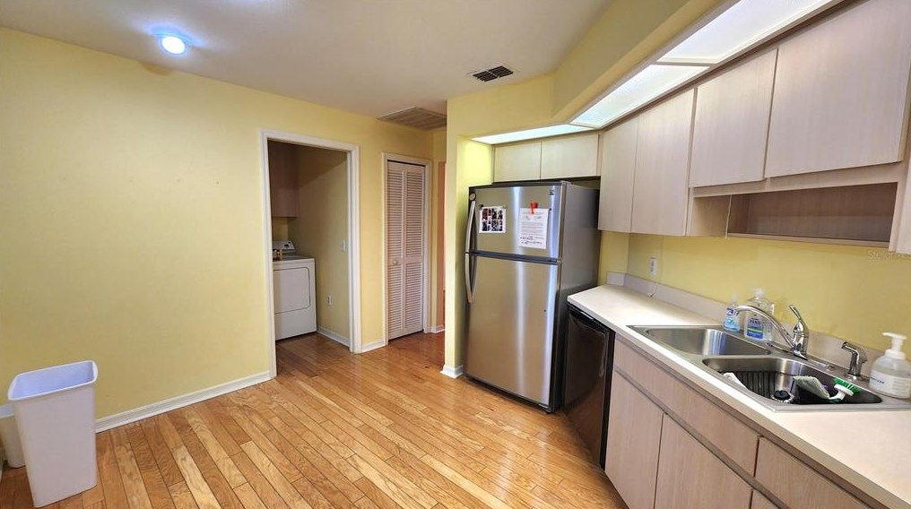 2157 Woodbury Blvd, Lakeland FL  33810-6238 exterior