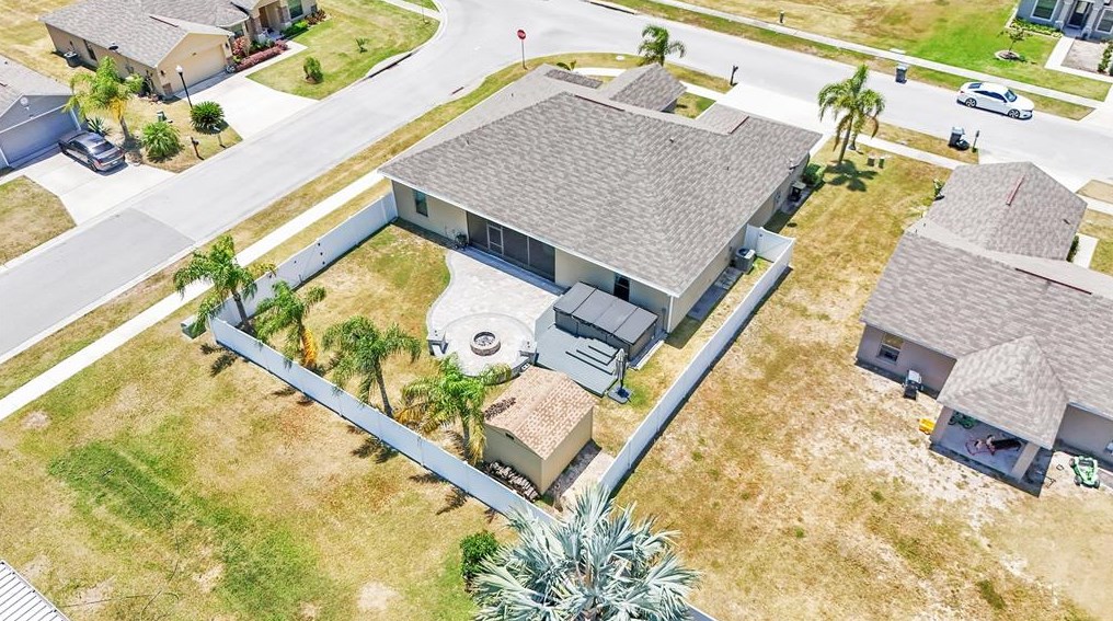 1752 Williamsburg Dr, Bartow FL  33830-6502 exterior