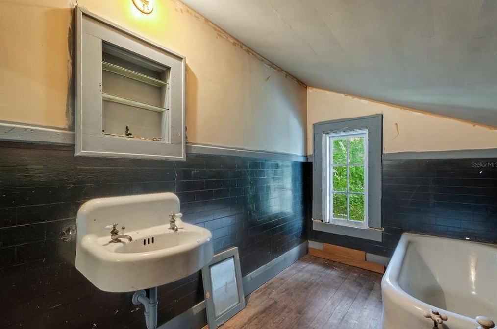 622 Ingraham Ave, Lakeland FL  33801-2033 exterior