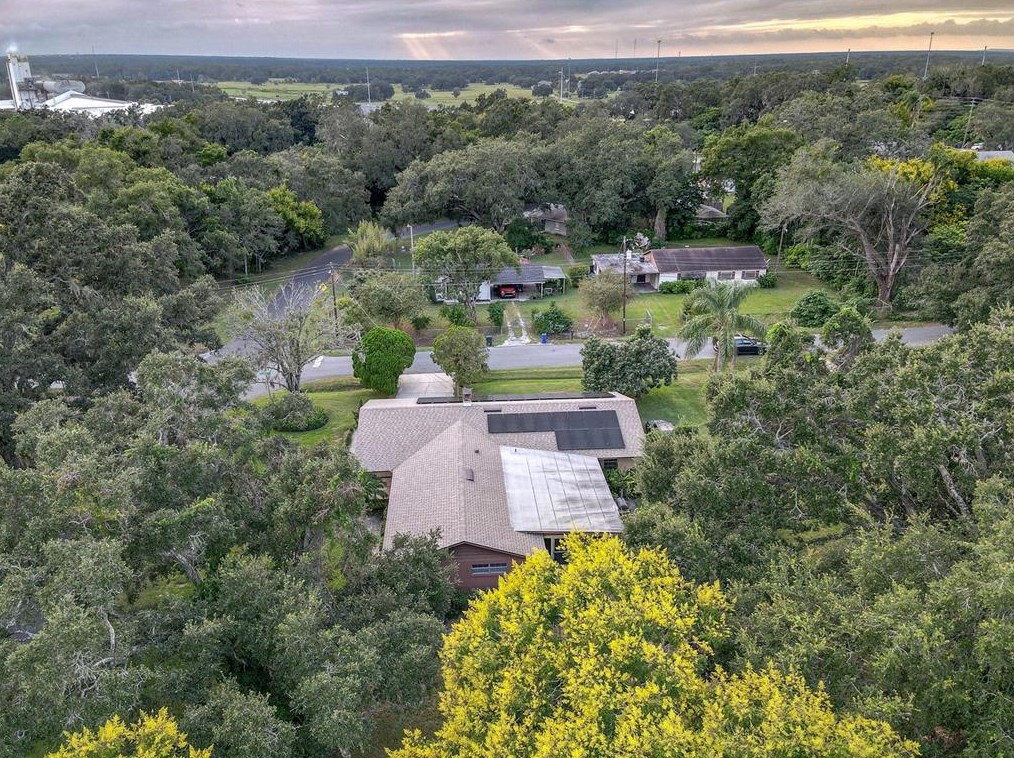 1941 Lavon St, Lakeland FL  33805-2541 exterior