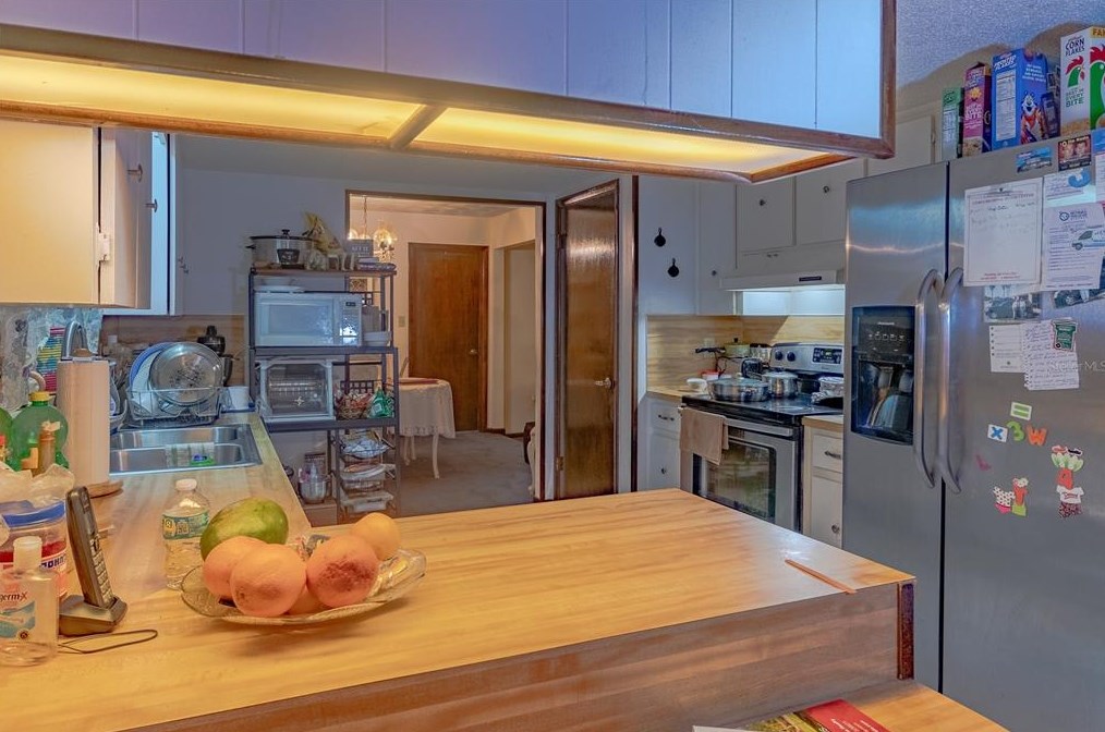 1941 Lavon St, Lakeland FL  33805-2541 exterior