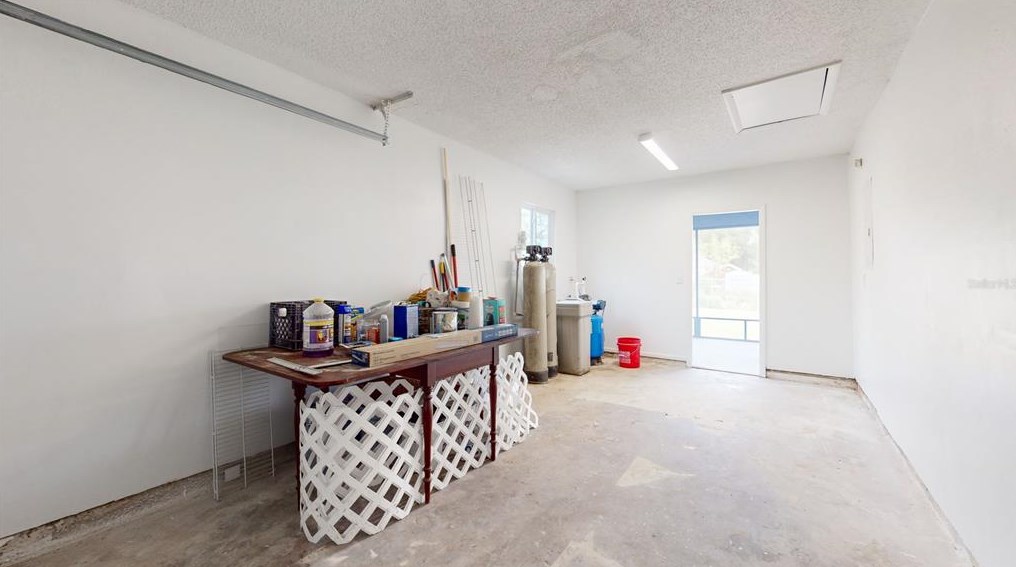 1053 Zambrana St, Melbourne FL 32909-5272 exterior