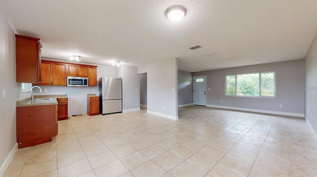 1053 Zambrana St, Melbourne FL 32909-5272 exterior