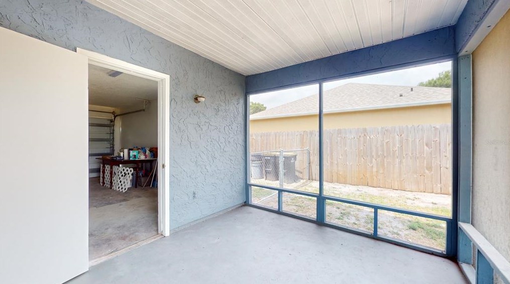 1053 Zambrana St, Melbourne FL 32909-5272 exterior