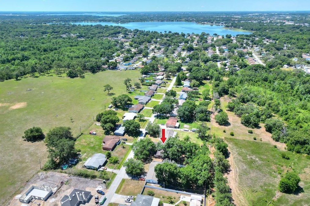 6620 Tula Ln, Lakeland FL  33809-4320 exterior