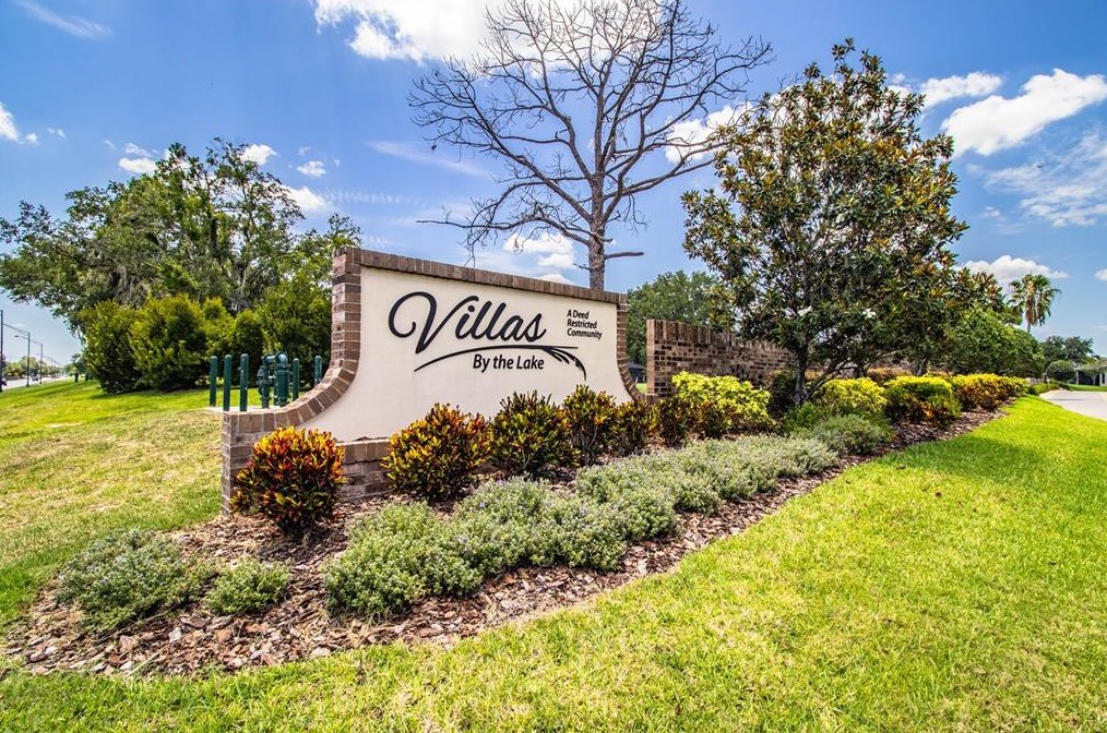 763 Martinique Cir, Lakeland FL  33803-5629 exterior