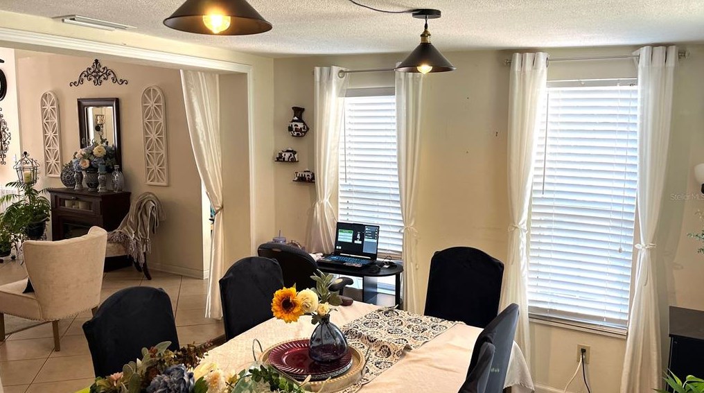 6227 Vintner Ln, Lakeland FL  33809-4167 exterior