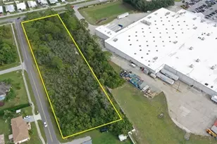 3237 Schumacher Rd, Sebring, FL 33872 - Photo 1