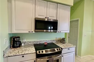 180 Lakeview Dr, Haines City, FL 33844 - Photo 9