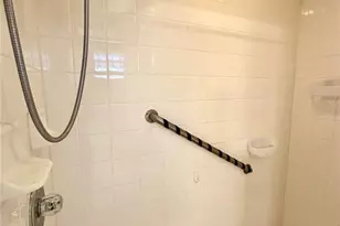 180 Lakeview Dr, Haines City, FL 33844 - Photo 21