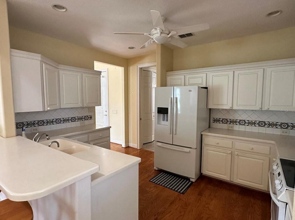 1045 Caravan Loop, Polk City FL  33868-5119 exterior