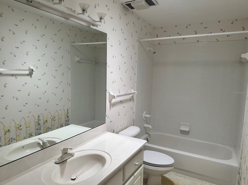 1045 Caravan Loop, Polk City FL  33868-5119 exterior