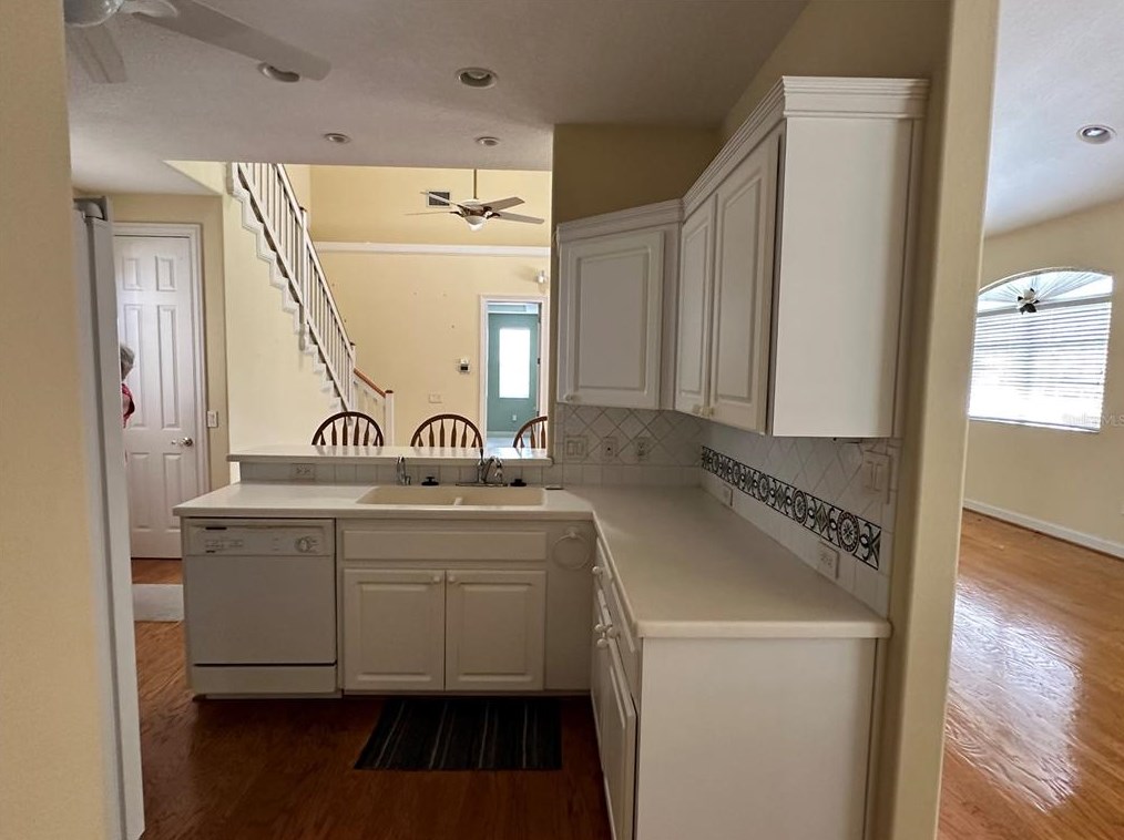 1045 Caravan Loop, Polk City FL  33868-5119 exterior