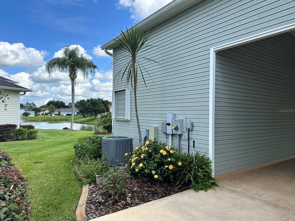 1045 Caravan Loop, Polk City FL  33868-5119 exterior