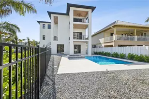 116 Wimbledon Ct, Redington Shores, FL 33708 - Photo 49