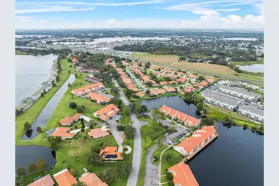 1710 Garden Lake Drive #1710, Winter Haven, FL 33884 - Photo 5