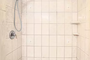 5260 42nd St S, Saint Petersburg, FL 33711 - Photo 23