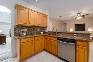 7018 Cascades Ct, Lakeland, FL 33813 - Photo 9