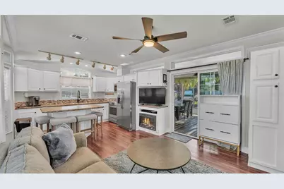 2307 Limewood Avenue, Clermont, FL 34714 - Photo 7