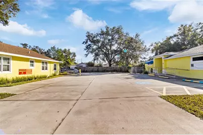 524 1st Street S, Winter Haven, FL 33880 - Photo 9