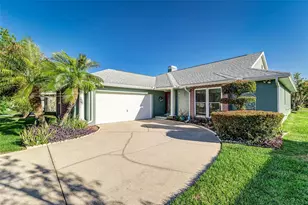 1452 Grand Cayman Cir, Winter Haven, FL 33884 - Photo 1