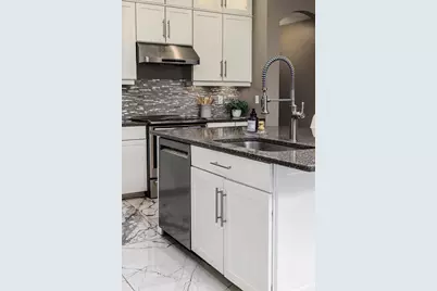 1958 Altavista Circle, Lakeland, FL 33810 - Photo 9