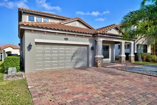 1958 Altavista Cir, Lakeland, FL 33810 - Photo 3