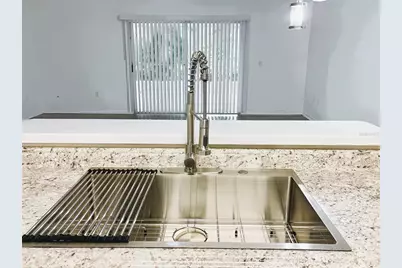 2348 Isle Royale Court SE, Winter Haven, FL 33880 - Photo 7