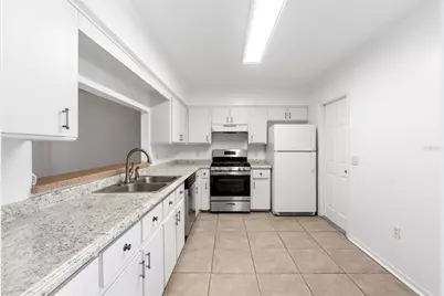 2348 Isle Royale Court SE, Winter Haven, FL 33880 - Photo 9