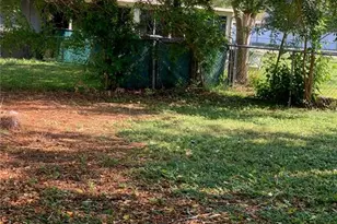 256 Village View Ln, Lakeland, FL 33809 - Photo 7