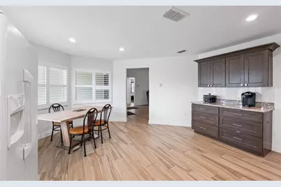 1957 Prairie Dunes Circle N, Lakeland, FL 33810 - Photo 13