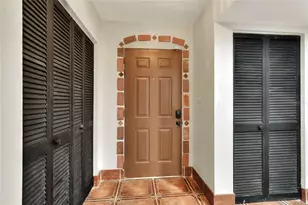 1880 N Crystal Lake Dr, Lakeland, FL 33801 - Photo 5