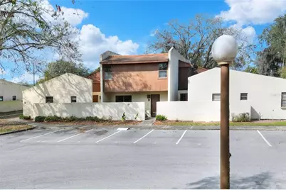 1880 N Crystal Lake Drive #4, Lakeland, FL 33801 - Photo 1