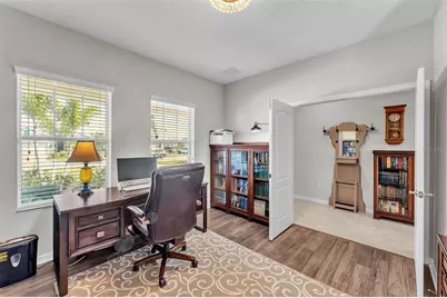 7048 White Willow Court, Sarasota, FL 34243 - Photo 15