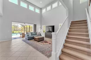 7048 White Willow Ct, Sarasota, FL 34243 - Photo 5