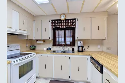 1007 Forest Lake Drive, Lakeland, FL 33809 - Photo 7