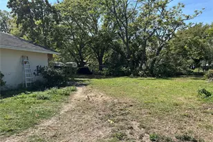 3133 Washington Rd, Valrico, FL 33594 - Photo 13