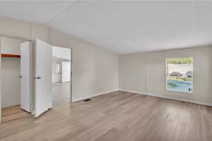 8638 Gibson Oaks Dr, Lakeland, FL 33809 - Photo 17