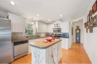 38 Queen Of Waters Street, Lake Wales, FL 33898 - Photo 5